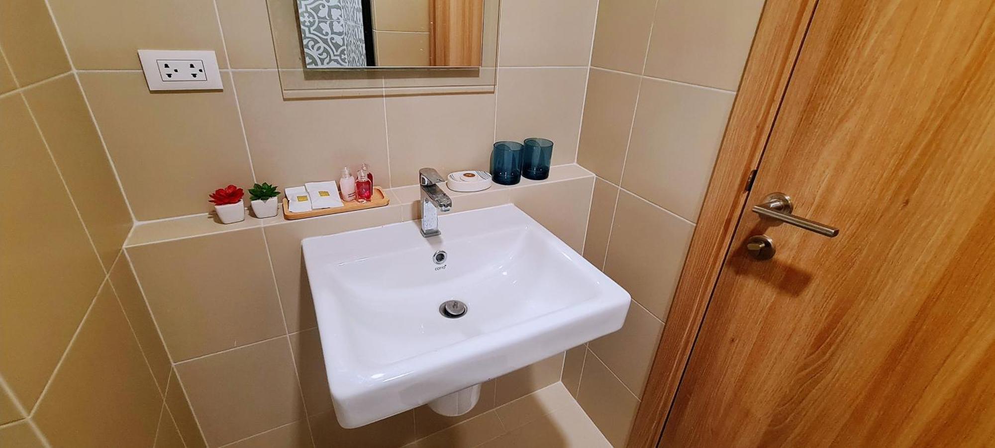 Highest Floor Close To Cicada And Tamarind Night Market Lahabana Condo หัวหิน ลาฮาบาน่า คอนโด ชั้นบนสุด ติดกับตลาดซิเคด้าและตลาดแทมมารีน Buitenkant foto